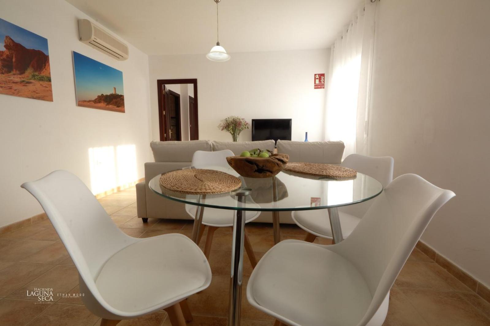 Hacienda Laguna Seca - Apart. Lavanda Chiclana de la Frontera Eksteriør billede